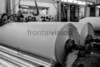 Papierrollen in Papierfabrik Paper Mill