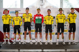 TEAM VISMA - LEASE A BIKE: Tour de Suisse - Men 2024 - Teampresentation
