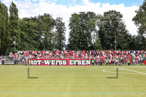 RWE Fans Niederrheinpokal Mülheim 2024