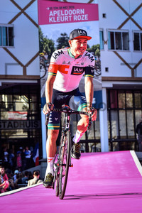 HAUSSLER Heinrich: 99. Giro d`Italia 2016 - Teampresentation
