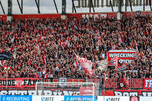 Rot-Weiss Essen Fans, Heimspiel Wehen Wiesbaden 14.09.2024