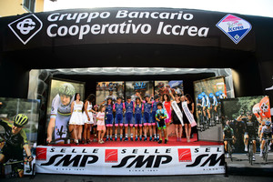 VALCAR CYLANCE CYCLING: Giro Rosa Iccrea 2019 - Teampresentation