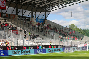 Wehen Wiesbaden Fans in Essen 14.09.2024