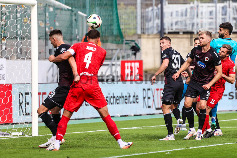 Rot-Weiss Essen vs. FC Viktoria Köln 9. Spieltag 3. Liga 2024/2025